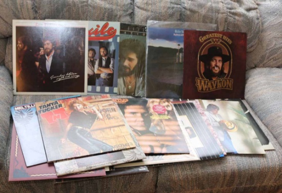 Country LPs: Waylon, Eddie Rabbit, Tanya Tucker & More