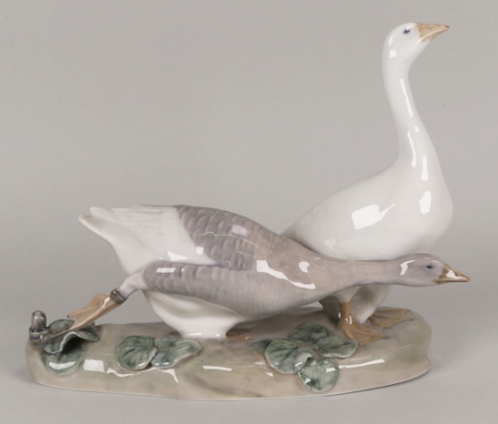 "Geese", Royal Copenhagen Porcelain Figurine #609, Rare