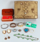 Small lot of Costume Jewelry