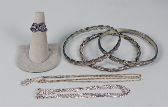 Silver Colored Ring, Necklaces & Bracelets