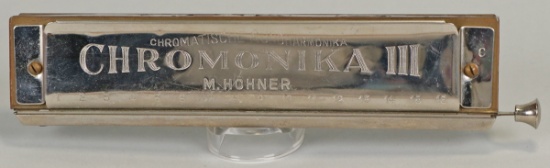 1930s-40s M. Hohner Chromonika III 16 Reed In Red Case