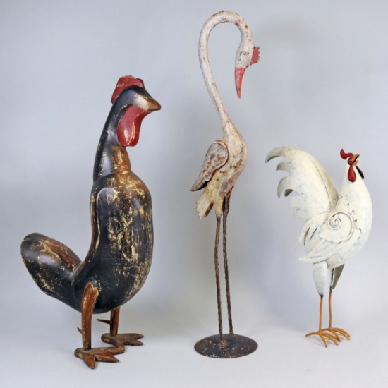 Wooden Decorative Rooster & 2 Metal Chickens