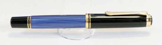 Pelican M800 Fountain Pen Black/Blue  M 18k Nib, Germany