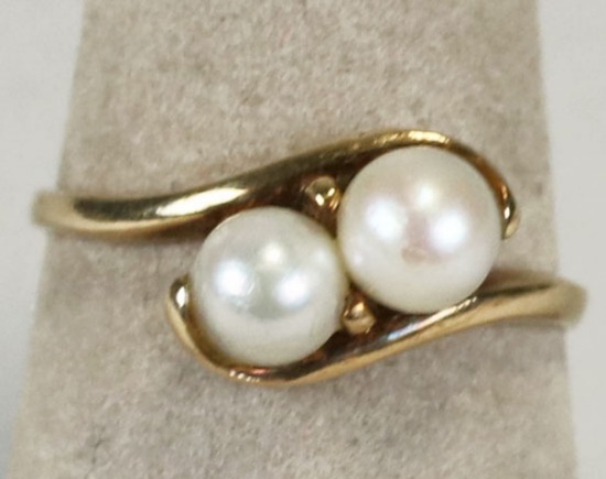 10k Pearl Ring, Sz. 6.5, 2.1 Grams