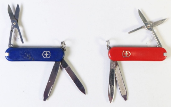 2 Victorinox Swiss Made Pocket Knives