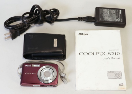 Nikon Coolpix S210 Camera