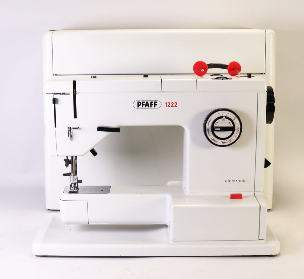 Pfaff 1222 Sewing Machine; No Power Cord/Pedal | Art, Antiques &  Collectibles Collectibles Vintage & Retro Collectibles | Online Auctions |  Proxibid