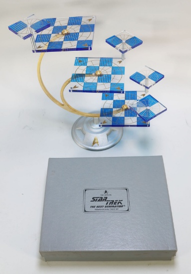 Star Trek The Next Generation Tridimensional Chess Set