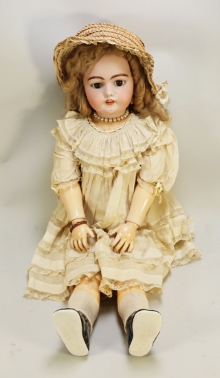 SH (Simon Halbig) 1079 Dep 14 German Bisque Head Doll