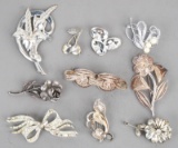 Flower/Ribbon Themed Rhinestone Brooches/Pins
