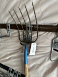 Blue Pitchfork