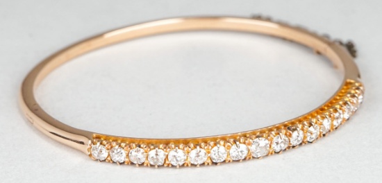 14k Gold Bangle Bracelet w/ 17 Diamonds, 9.8 Grams