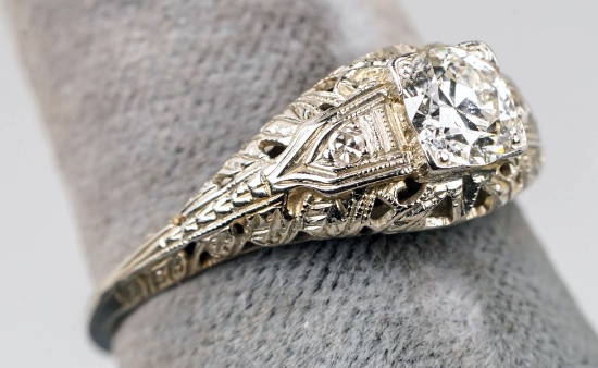 18k White Gold Ring w/ Mine Cut Diamond & Filagree, Sz. 8,  3 Grams