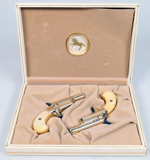 Colt Lady Derringer .22 Short Gold Plated Set w/ Presentation Box