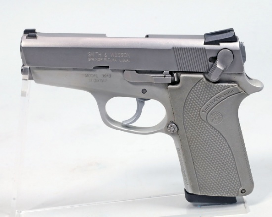 Smith & Wesson Model 3913 "Lady Smith" 9mm Pistol