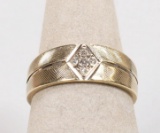 14K Yellow Gold Band w/ Diamond Chips, Sz. 7, 4.8 Grams