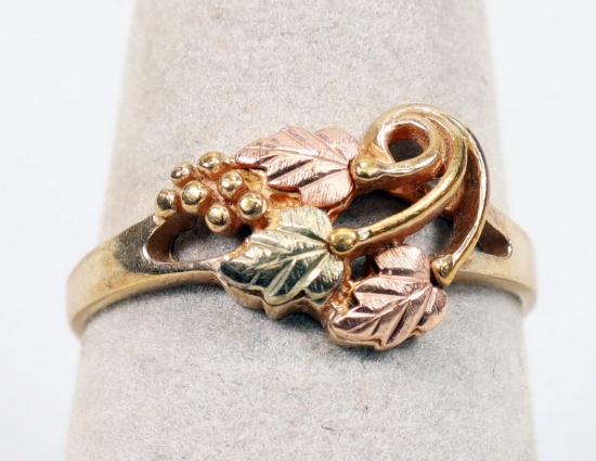 Gold Colored Black Hills Style Ring, Sz. 7.25. 2.5 Grams