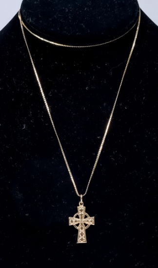 18K Gold Cross (4.6Grams) w/14K Gold Necklace (3.1 Grams)