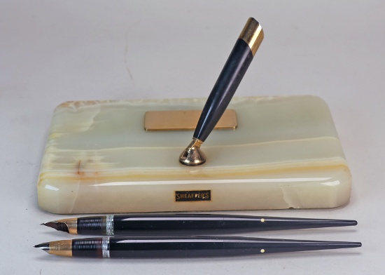 Marble Scheaffer Desk Pen Holder w/ 2 Scheaffer Pens, 14k Nibs