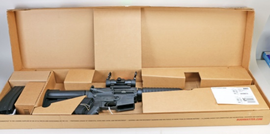 Bushmaster Carbon AR-15 Cal. 223 - 5.56 mm Rifle