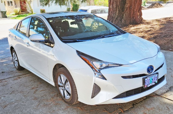 SE Salem Estate Auction ~ Prius, Tools, Households