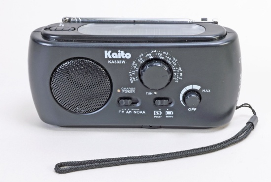 Kaito KA322W Emergency Radio - Flashlight , Hand Crank & Solar w/ Bag