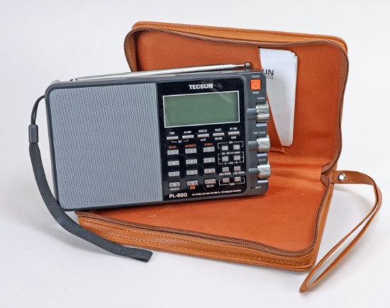 Tecsun PL-880 FM STEREO/LW/MW/SW-SSB Receiver Radio