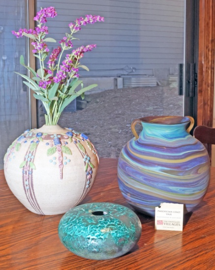 3 Vases