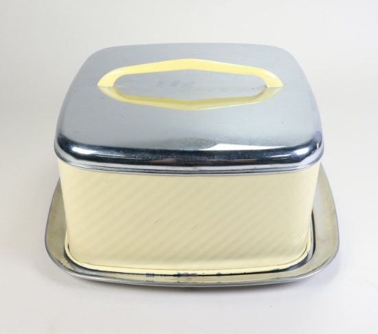 Vintage Lincolm Beautyware Cake Carrier