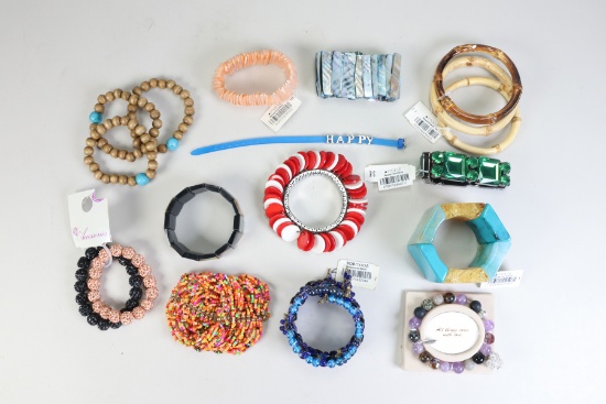 13 Contemporary Glass, Shell, Natural / Faux Stone Bead & Wooden Bracelets