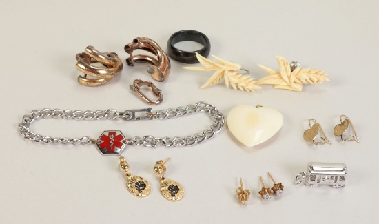 Silver Trolly Charm, Costume Jewelry, Med Alert Bracelet