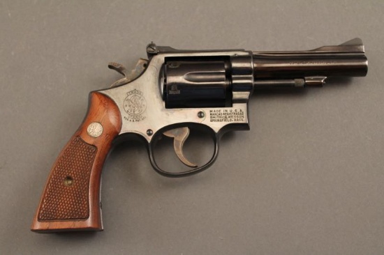 handgun SMITH & WESSON MODEL 15-2 38 SPL REVOLVER