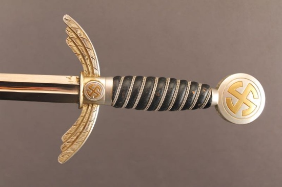 WWII NAZI LUFTWAFFE DRESS SWORD WITH SCABBARD