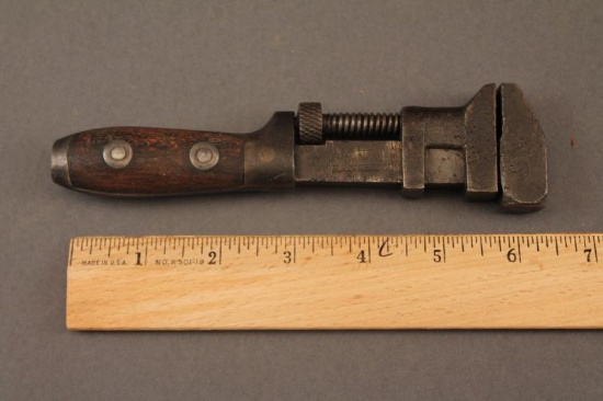 SMALL MONKEY WRENCH