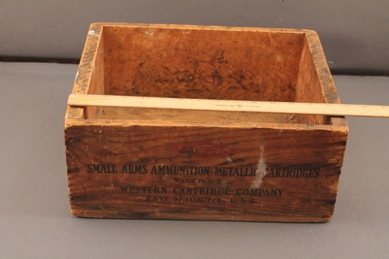 WINCHESTER AMMO BOX - WOOD