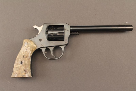 handgun H&R MODEL 922 .22CAL REVOLVER