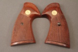 COLT PYTHON TARGET GRIPS