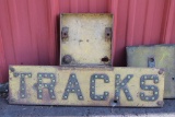 RAILROAD CROSSING SIGN 