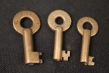 (1) CMSTP&P, (1) B&LSTA, (1) W.S. BRASS SWITCHLOCK KEYS