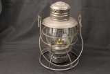 RR SIGNAL LAMP AND LANTERN CO. NYNH&HRR RAILROAD LANTERN