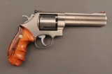 handgun SMITH & WESSON MODEL 627, .357CAL REVOLVER