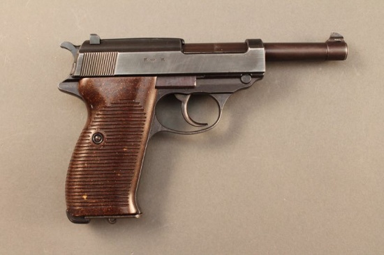 handgun WALTHER P38, 9MM SEMI-AUTO PISTOL, S#7956G