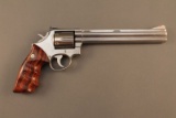 handgun SMITH & WESSON MODEL 686-3, .357 MAG DA REVOLVER S#BDR2619