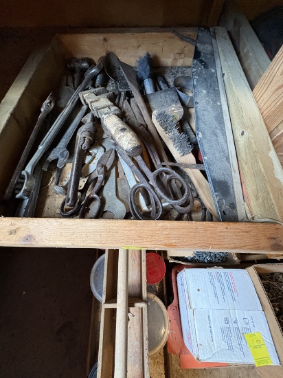 pipe wrench open end wrench