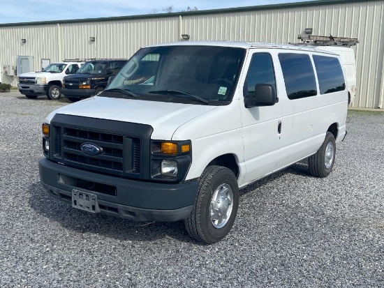 2009 Ford Econoline Wagon Van | Cars & Vehicles Cars Passenger Vans ...