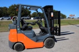 2020 Toyota 5,000lbs 3 stage Forklift
