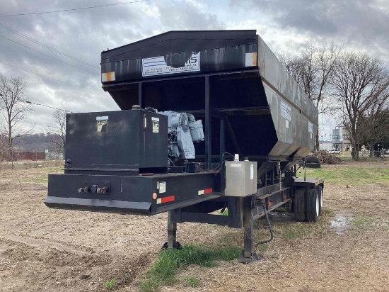 2004 Magnolia Adams Tender Trailer with Deutz Diesel Engine
