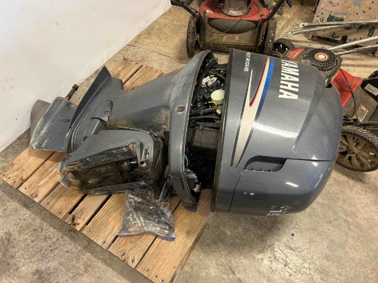 2008 Yamaha F115TLR 115HP 4-Stroke Outboard Motor