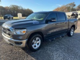 2020 Ram 1500 Big Horn/Lone Star  4WD, 5.7L HEMI V8, Crew Cab Short Bed