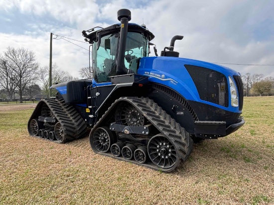 2024 New Holland T9.700 SmartTrax  682HP, Ultra Command Powershift, Low Hours!